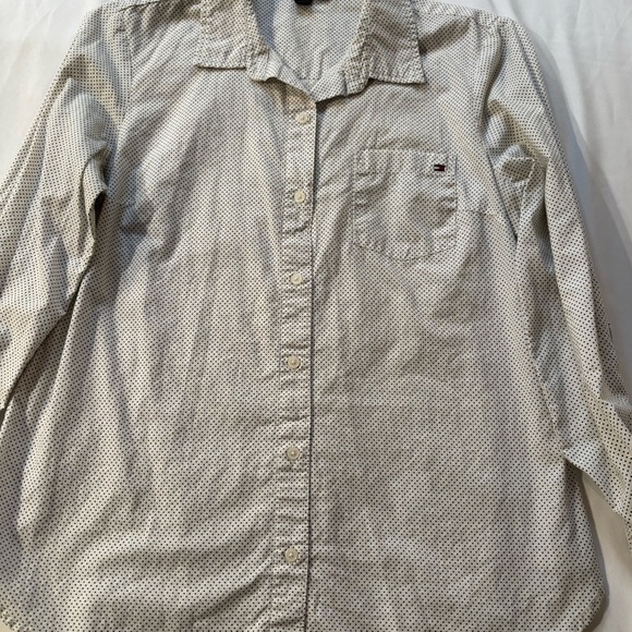 Tommy Hilfiger Gray Casual Button Down Shirt - Picture 2 of 5
